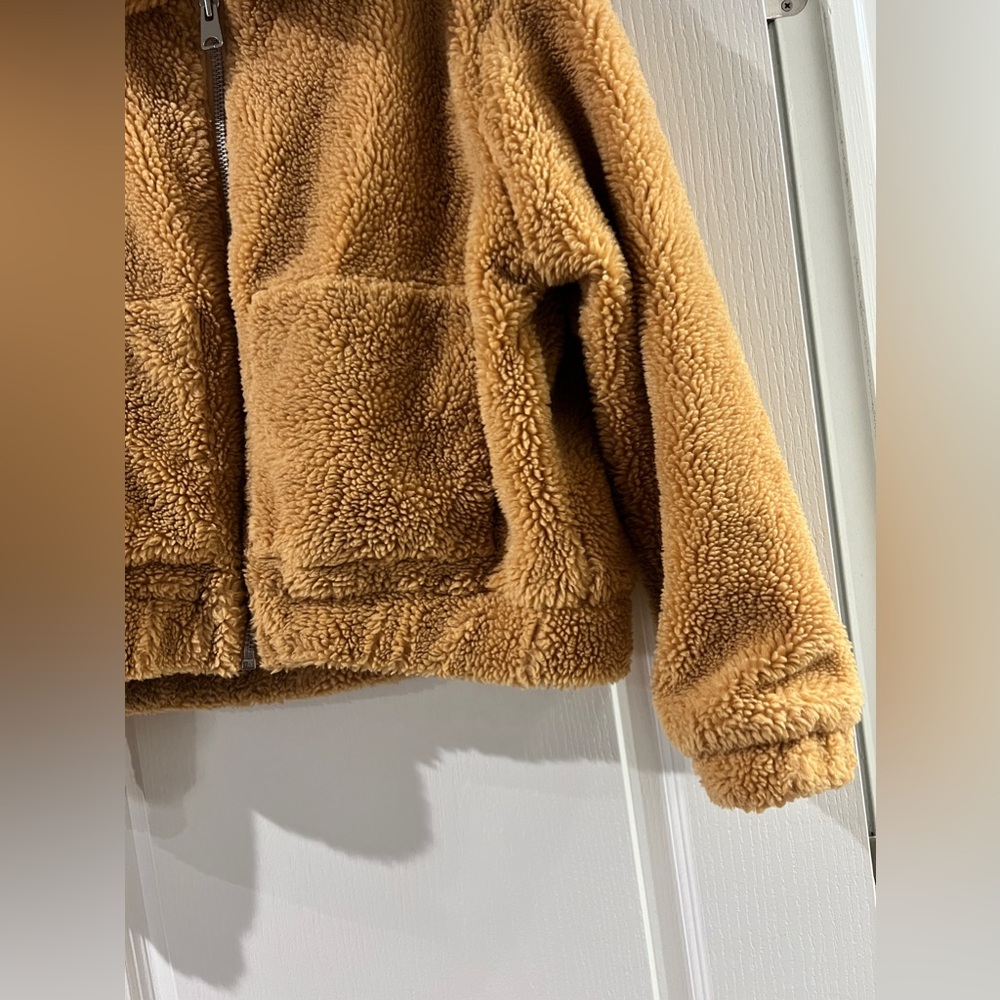 Urban Outfitters Tan Teddy Bomber Jacket - Picture 4 of 9